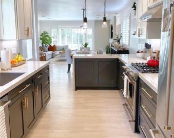 Kitchen 2 Tone Finish